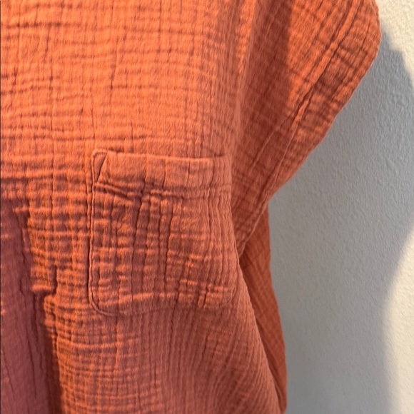 Women's Rust Top - Picture 2 of 5